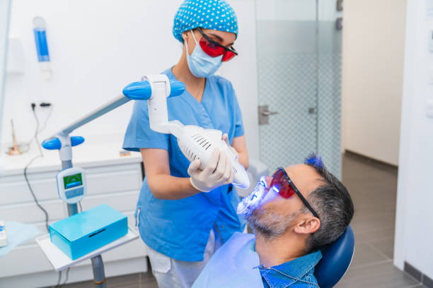 Best Dentist for Tooth Abscess  in Goodyear, AZ